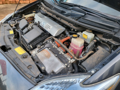 Sale Prius ឆ្នាំ2010 ពណ៍ប្រផេះអប់សិន4
