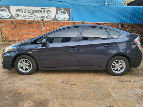 Sale Prius ឆ្នាំ2010 ពណ៍ប្រផេះអប់សិន4