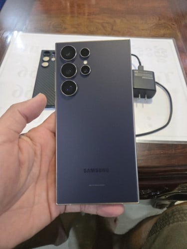 Samsung Galaxy S24 Ultra 256G របស់ USA Sim1+eSim សានុំហ្ស៊ីនស្អាតដូចថ្មី 99%