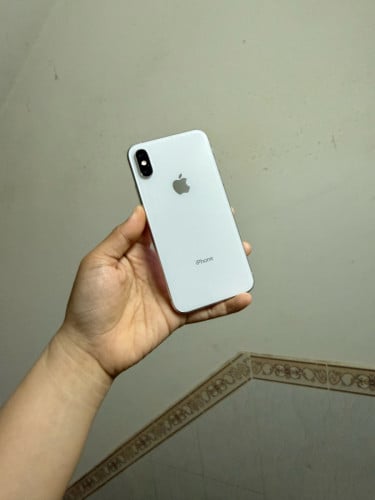 Sell iPhone XS 64g Sim1 98%
