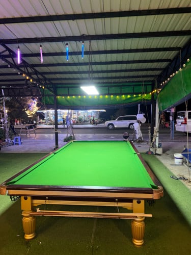 Snooker club and bar for sell
