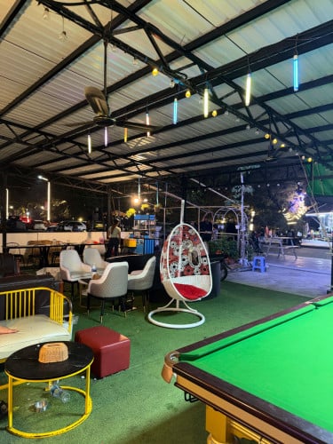 Snooker club and bar for sell