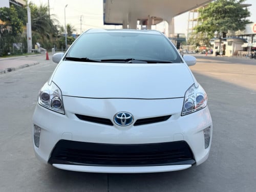 Toyota Prius 2012 Option 3 (ឃ្មុំ​ហ្ស៊ីន​)ប្រវត្តិ​អូតូ​ឆៀក​ លំដាប់មេឡាន​✅ឡានស្អាត​ អត់ច្រេះ​ ​
