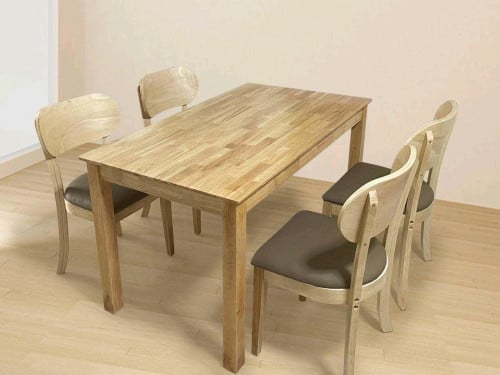 ឈុតតុញាំបាយឈើ