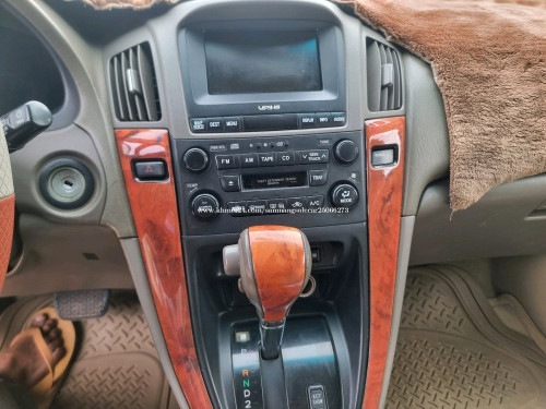 ឡានលក់ប្រញាប់លុយ