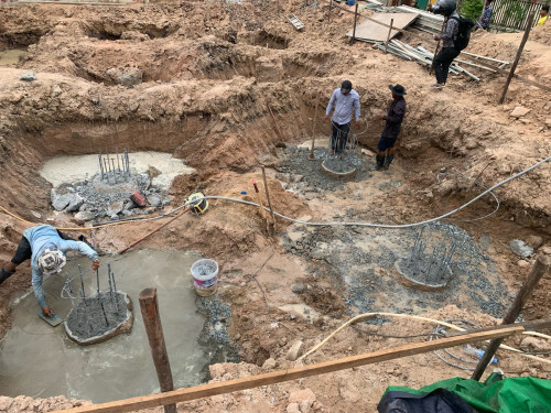 ទទួលសាងសង់ផ្ទះ អាគារ គូរប្លង់ ជួសជុល