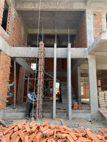 ទទួលសាងសង់ផ្ទះ អាគារ គូរប្លង់ ជួសជុល