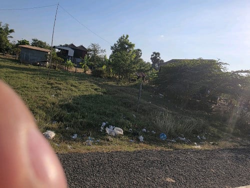 ដីលក់បន្ទាន