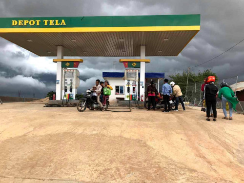 ការ៉ាស់សាំងលក់បន្ទាន់