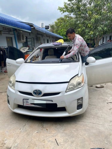 លក់កញ្ចក់ឡាន