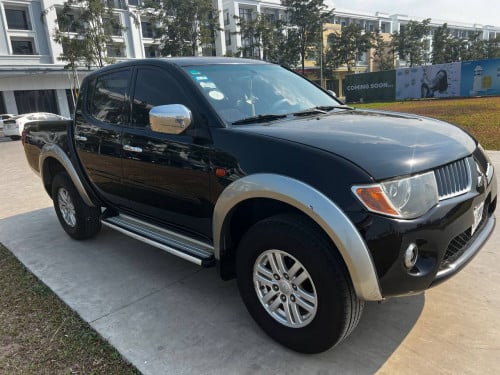 រថយន្តលក់បន្ទាន់