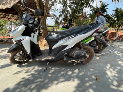 Motor for rent 021