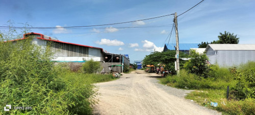 ដីលក់បន្ទាន់ជិតរោងចក្រ