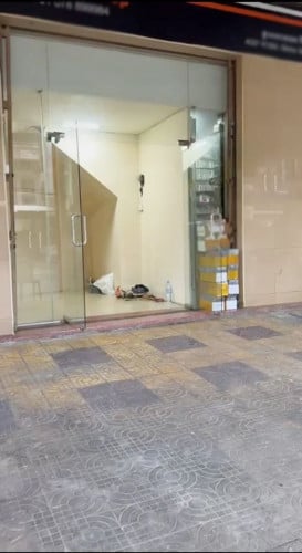 ហាងជួលលើផ្លូវធំ ជិតផ្សារដេប៉ូ