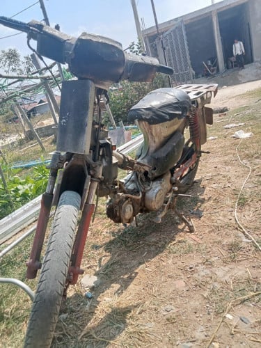 ម៉ាសុីនល្អអាចភ្ជាប់និងល្មកលក់ ភេជ្ជេះ និង ម្ហូប ឫក៏ដឹកទឹកក់