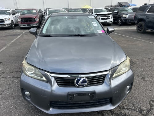 មកថ្ងៃទី 04/02/2026 CT200H USA 2013 Full Premium ប្រផេះផ្កាយមេឡានស្អាតណាស់