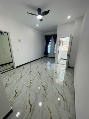 បន្ទប់ជួល​100-120-015751755