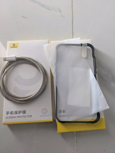 លក់គ្រឿង 12 Pro Max ម៉ាកBaseus