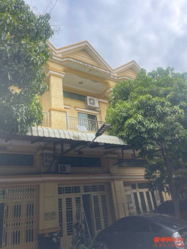 ម្ចាស់ផ្ទាល់លក់មានចំណូល250ក្នុងមួយខែស្រាប់លក់