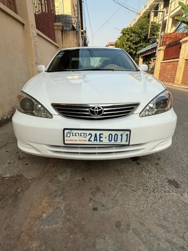ដាក់លក់Camry le(2002)Sចុចធានាឡានថ្មី