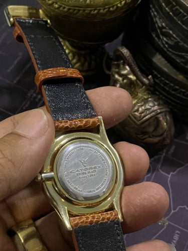 វត្តុបុរាណរបស់កំម្រ នាឡិការនារី ម៉ាក Catorex Zin Original