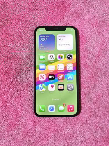 លក់ IPhone 12 64G LL សុំណុំស៊ីន 98%