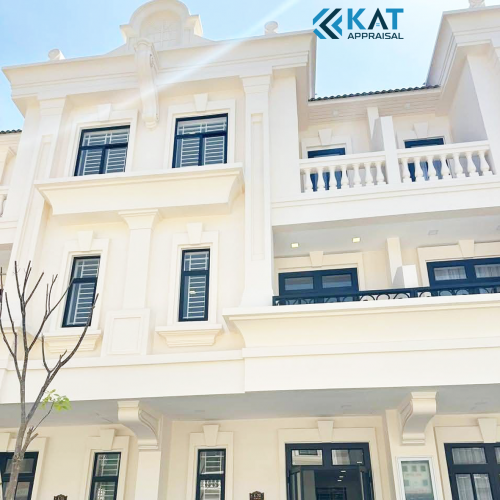 វីឡាកូនកាត់ សម្រាប់ លក់បន្ទាន់ | Link House For Sale Urgent