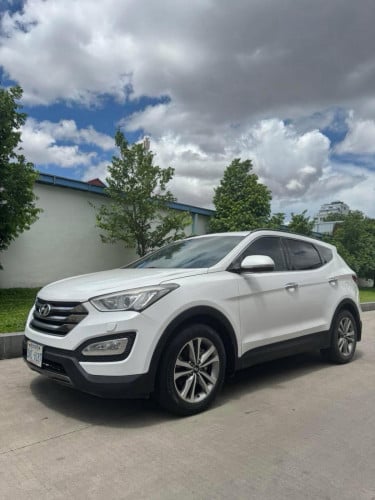 ស្តេចឡានហ្មង ថ្មីគ្មានកន្លែងទាស់Prius 2007 Half full ម្ចាស់ដើម