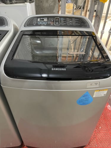 ទូលបោកខោអាវម៉ាក samsung មួយទឹកមកពីសាំងហ្គាពួរ