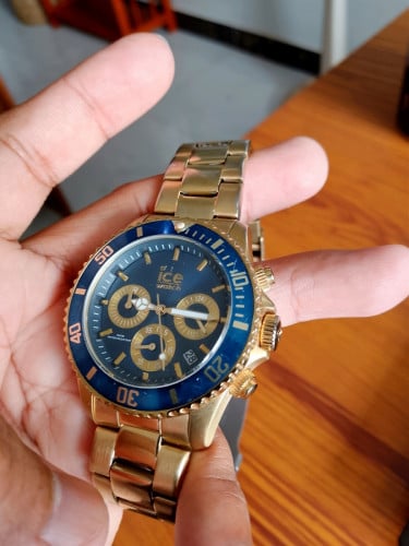 លក់ ឬដូរ Smart Watch