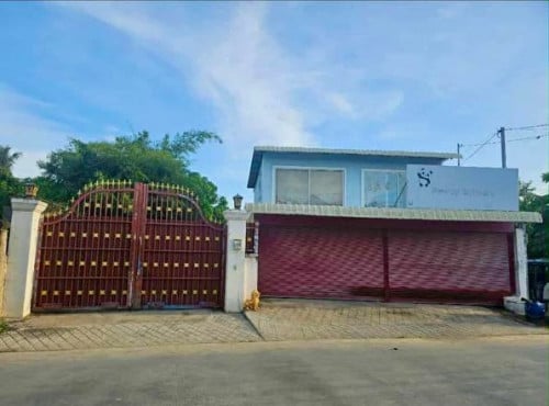 🏠ដីនិងផ្ទះសំរាបលក់បន្ទាន់ នៅខណ្ឌដង្កោ ក្បែរផ្លូវធំចំការដូង