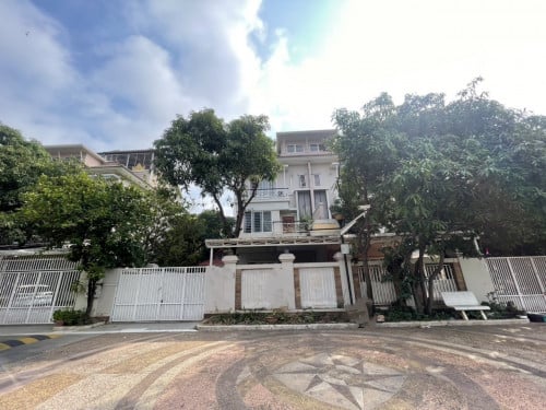 🏡  Twin Villa A with  for rent in Borey Peng Huoth