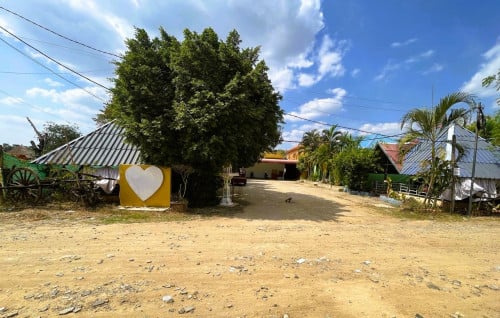 🏦Shop House Available for Urgent Sale at a Special Price (Negotiable).