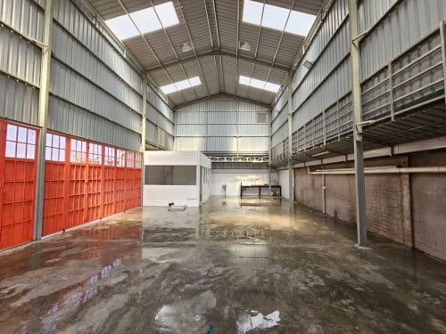 🔰ឃ្លាំងអាជីវកម្មសម្រាប់ជួលនៅចោមចៅ2 ពោធឺសែនជ័យ ។