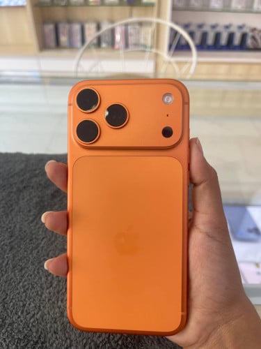 17 pro max 256g ZA 9999%