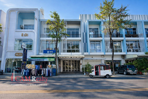 4 Bedrooms Shophouse For Rent On  The Polaris Road In Peng Huoth Beoung Snor