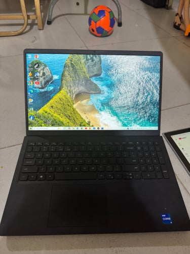 Dell Inspiron 15 3511 corei5-11th