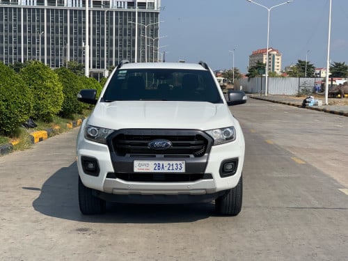 Ford Wildtrak 2019 4មុឺនkm សុីនមួយជុំ