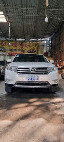 Highlander 013. V4. Pong1