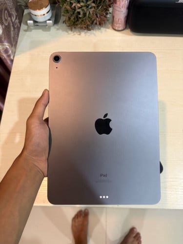 iPad air4 WiFi only ចរចារបាន