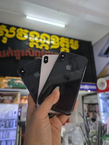 Iphoe X 64G sim1 ស្អាត99%