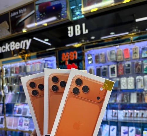 iPhone 17pro max 256G XA new (active) warranty 1year