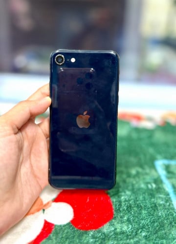 IPhone SE 3 ទំហំផ្ទុក (128G) តួស្អាត 98% Color Black