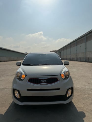 Kia morning 2012 fsport full smart key ទឹកដោះគោ ក្រដាសពន្ឋថ្មី  ឡានស្អាត អត់បុកអត់ច្រេះ បង់រំលស់ងាយៗ