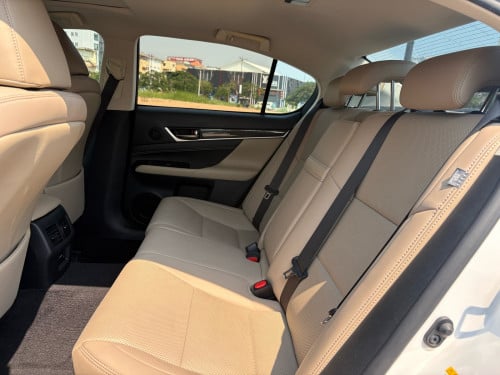 Lexus GS200t