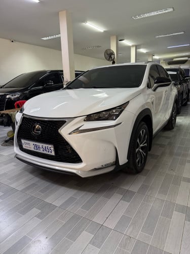 Lexus Nx200t F Sport 2016គុច3ពោកឆីរី