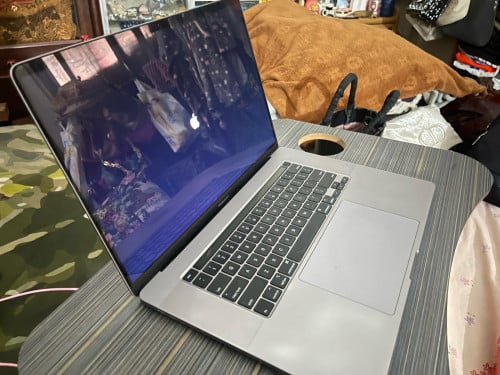 MacBook Pro 16inc