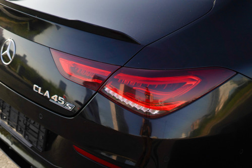 Mercedes Benz CLA250 up CLA45s