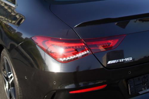 Mercedes Benz CLA250 up CLA45s