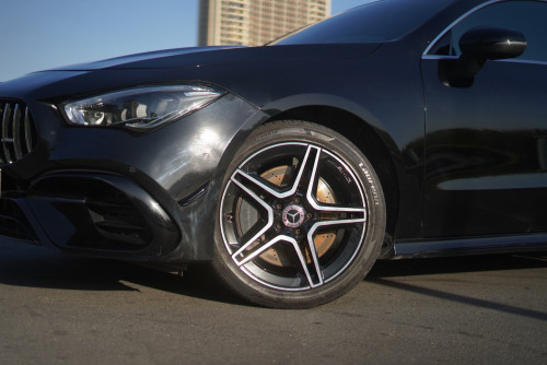 Mercedes Benz CLA250 up CLA45s